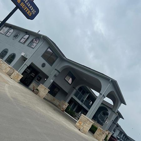 Mustang Inn And Suites ซานอันโตนิโอ ภายนอก รูปภาพ